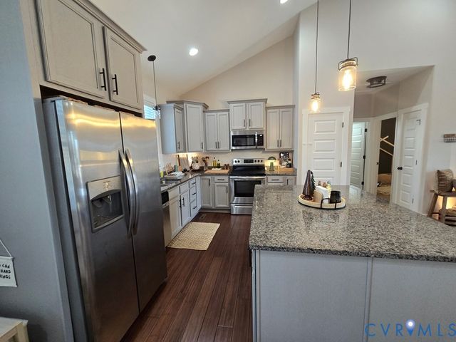 110 Jay's Rd, Farmville, VA 23901