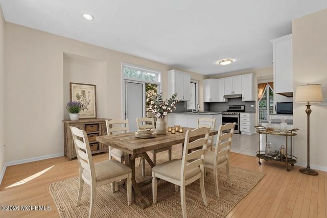 166 La Quinta Court, Holmdel, NJ 07733
