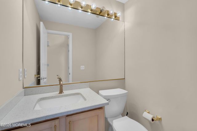 166 La Quinta Court, Holmdel, NJ 07733