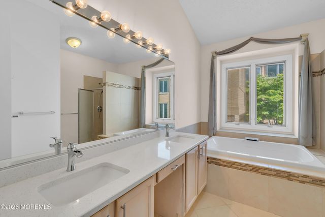 166 La Quinta Court, Holmdel, NJ 07733