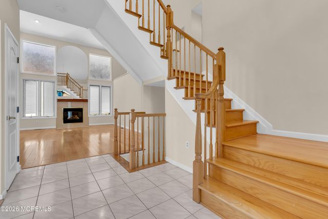 166 La Quinta Court, Holmdel, NJ 07733