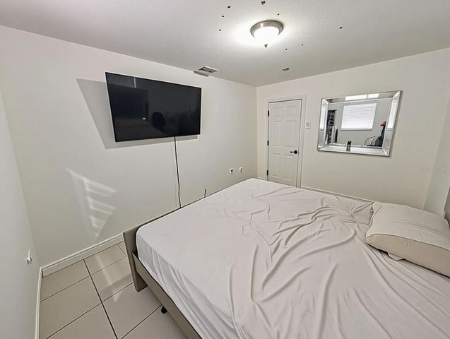 3713 E CLIFTON STREET, Tampa, FL 33610