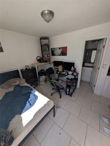 3713 E CLIFTON STREET, Tampa, FL 33610