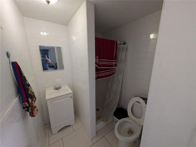 3713 E CLIFTON STREET, Tampa, FL 33610