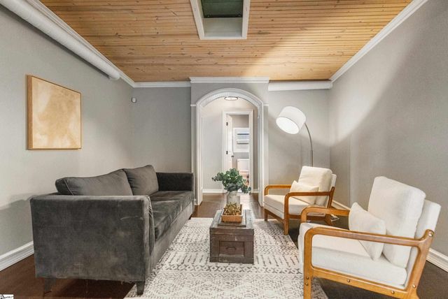 102 Harts Lane, Simpsonville, SC 29681