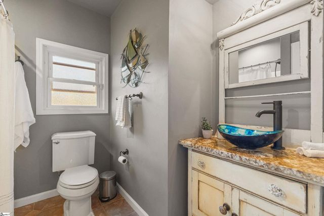 102 Harts Lane, Simpsonville, SC 29681