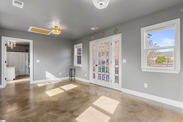 102 Harts Lane, Simpsonville, SC 29681