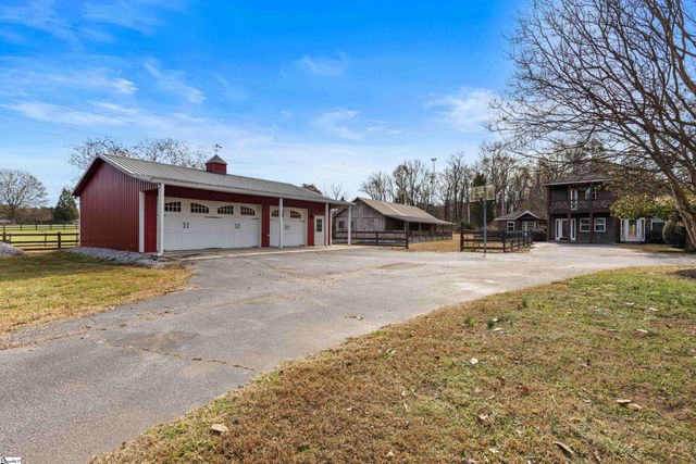 102 Harts Lane, Simpsonville, SC 29681