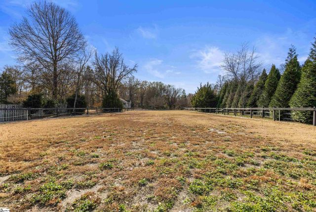 102 Harts Lane, Simpsonville, SC 29681