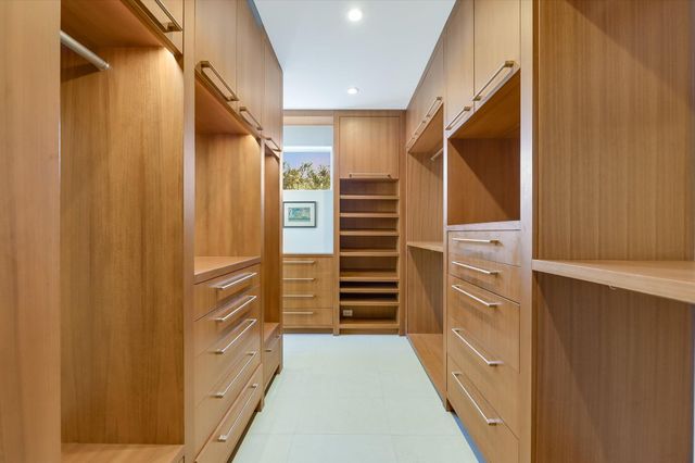 16 Sundown PKWY, Austin, TX 78746