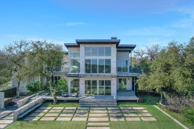 16 Sundown PKWY, Austin, TX 78746