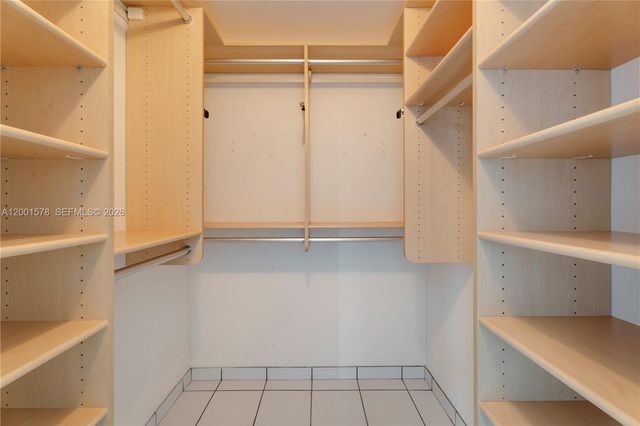 1000 Venetian Way 408, Miami, FL 33139