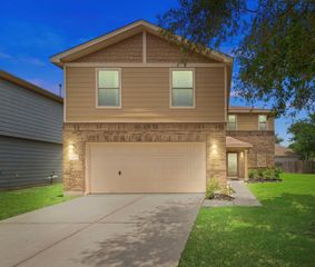 16606 Burnell Oaks Lane, Houston, TX 77090