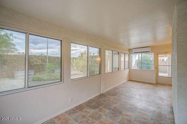 11001 W YUKON Drive, Peoria, AZ 85373