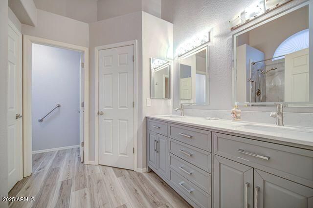 11001 W YUKON Drive, Peoria, AZ 85373