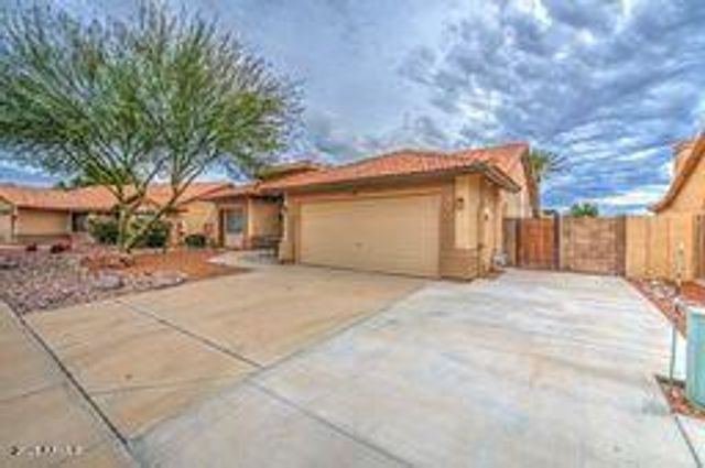 11001 W YUKON Drive, Peoria, AZ 85373