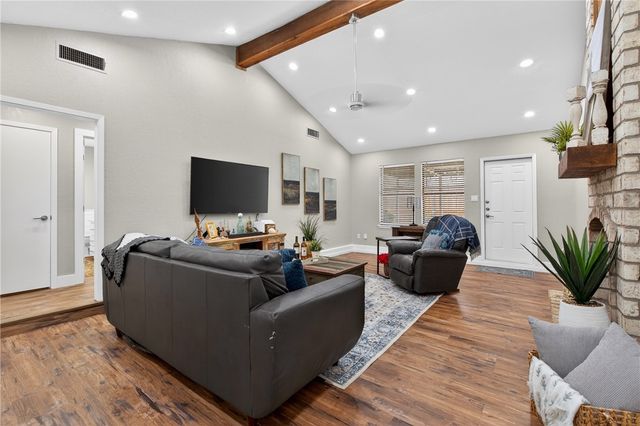 6214 Michaux Dr, Corpus Christi, TX 78414