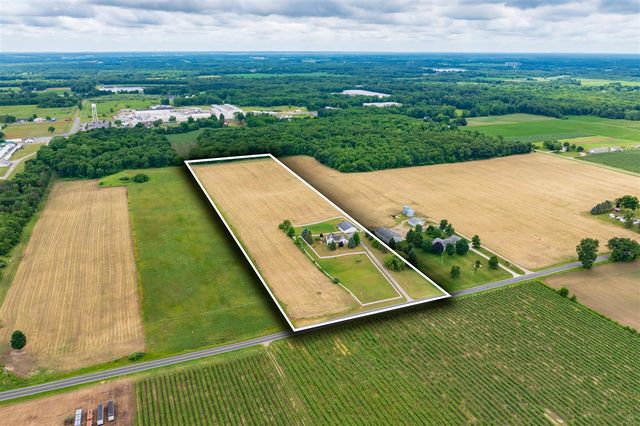 38347 Co Rd 374, Paw Paw, MI 49079