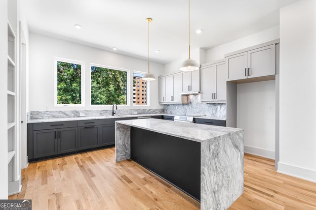 404 Linden Avenue NE 25, Atlanta, GA 30308