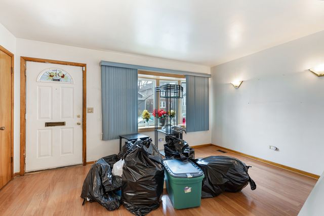 1128 Circle Avenue, Forest Park, IL 60130