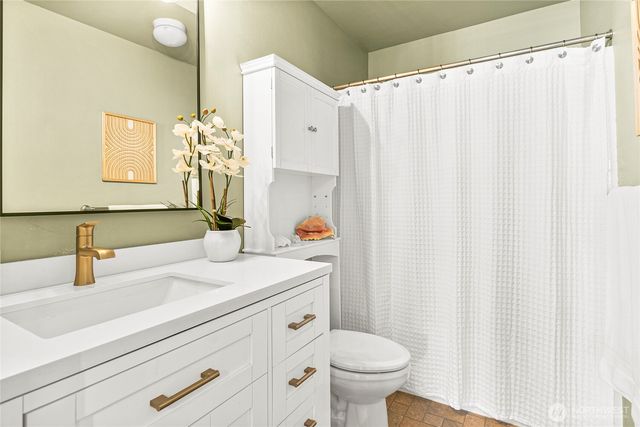 24106 236 Avenue SE, Maple Valley, WA 98038