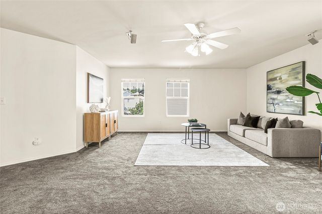 24106 236 Avenue SE, Maple Valley, WA 98038
