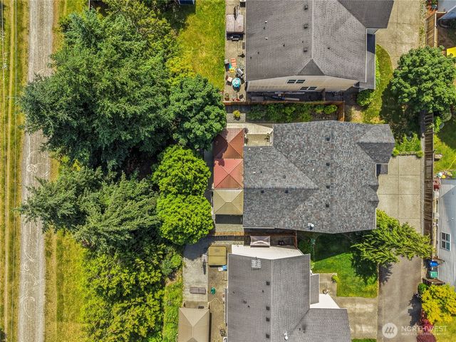 24106 236 Avenue SE, Maple Valley, WA 98038