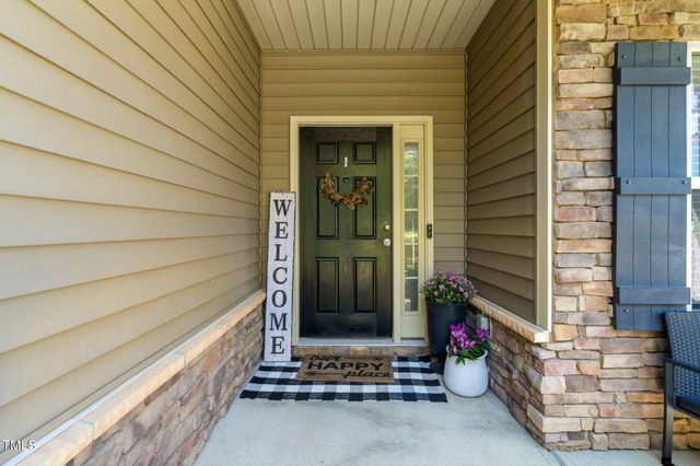 5105 Emerald Spring Drive, Knightdale, NC 27545