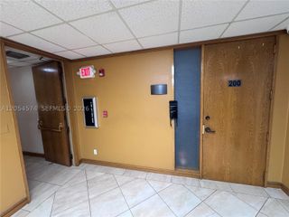 1333 E University Dr 200, Plantation, FL 33324