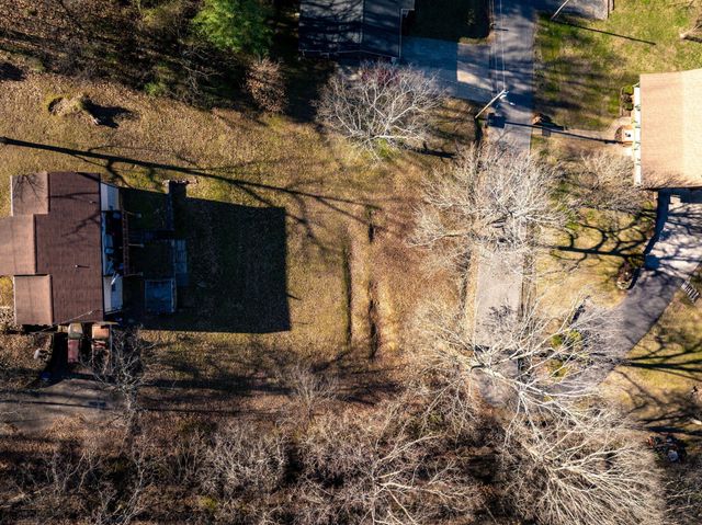 301 Dempsey Lane, Rossville, GA 30741