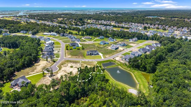 104 Dragonfly Lane, Hampstead, NC 28443