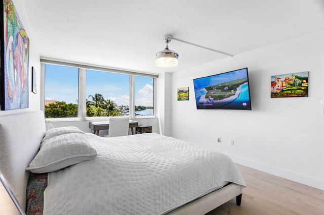 3912 S Ocean Boulevard 404, Highland Beach, FL 33487