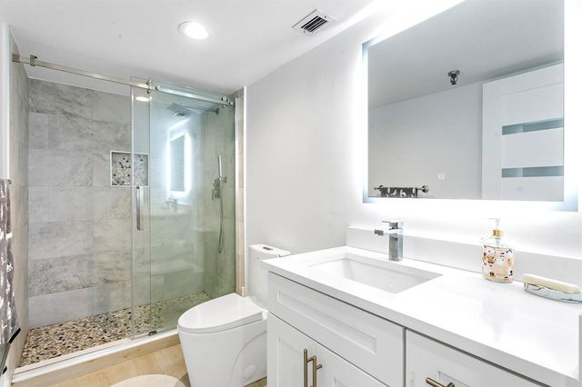 3912 S Ocean Boulevard 404, Highland Beach, FL 33487