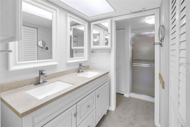 1320 PASADENA AVENUE S 203, South Pasadena, FL 33707