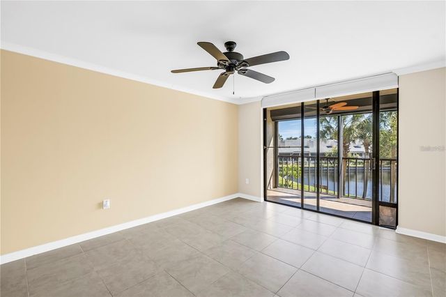 1320 PASADENA AVENUE S 203, South Pasadena, FL 33707