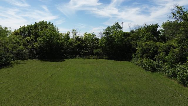 700,704,708 Chalk Hill Drive, Desoto, TX 75115