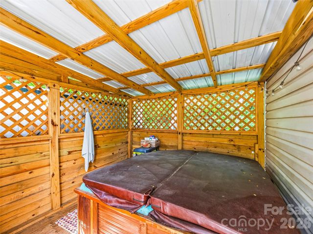 103 Old US 19 23 Highway, Candler, NC 28715