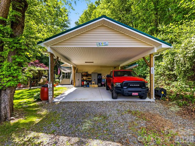 103 Old US 19 23 Highway, Candler, NC 28715