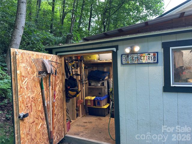 103 Old US 19 23 Highway, Candler, NC 28715