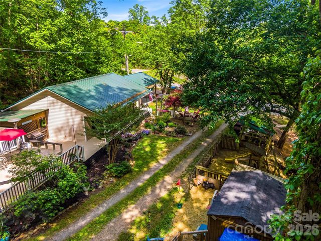 103 Old US 19 23 Highway, Candler, NC 28715