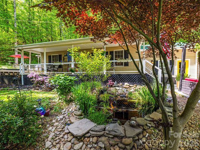 103 Old US 19 23 Highway, Candler, NC 28715