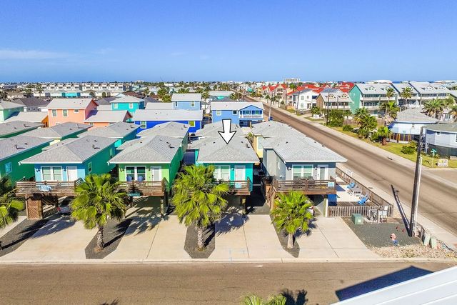 1924 S 11th St 2, Port Aransas, TX 78373