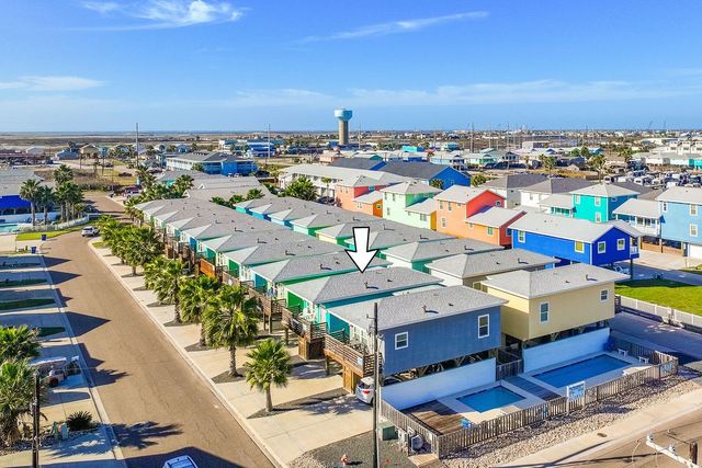 1924 S 11th St 2, Port Aransas, TX 78373