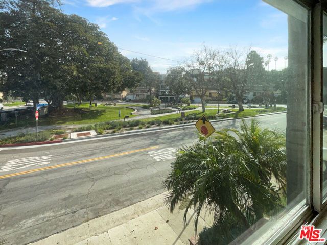 3700 Olympiad Drive, View Park, CA 90043