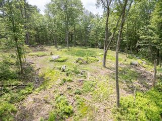 5-7 Secret Lake Rd, Phillipston, MA 01331