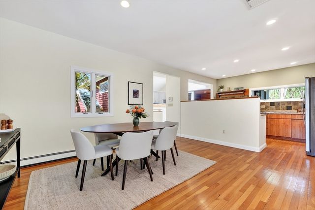 15 Mackintosh Lane, Lincoln, MA 01773