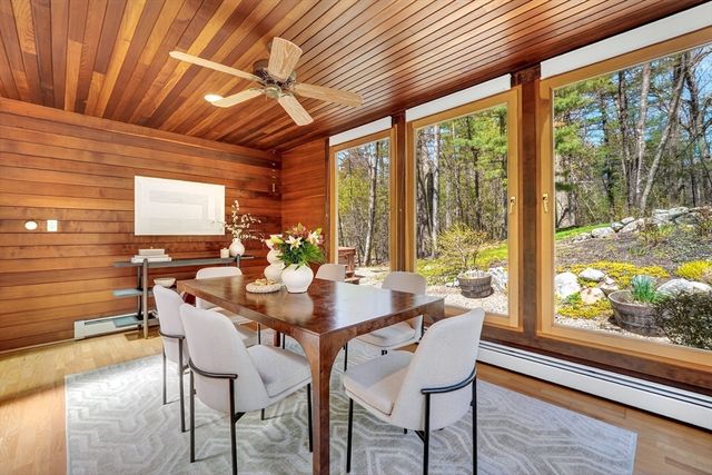 15 Mackintosh Lane, Lincoln, MA 01773