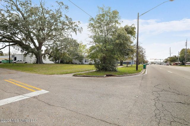 1722 30th Avenue, Gulfport, MS 39501
