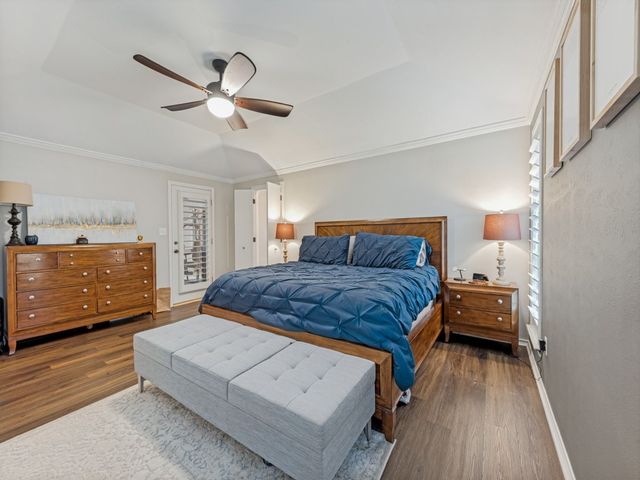2526 Dove Creek Lane, Carrollton, TX 75006