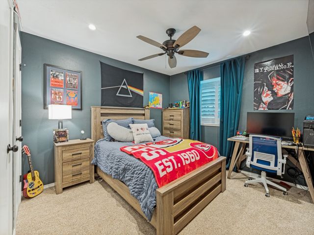 2526 Dove Creek Lane, Carrollton, TX 75006